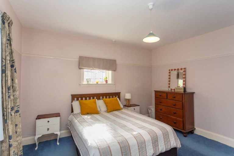 Photo of property in 132 Birdwood Avenue, Beckenham, Christchurch, 8023