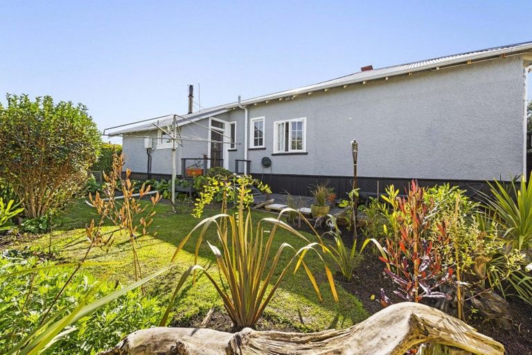 Photo of property in 21 Egmont Street, Patea, 4520