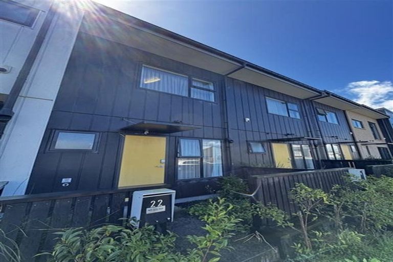 Photo of property in 22 Manarini Road, Westgate, Auckland, 0614