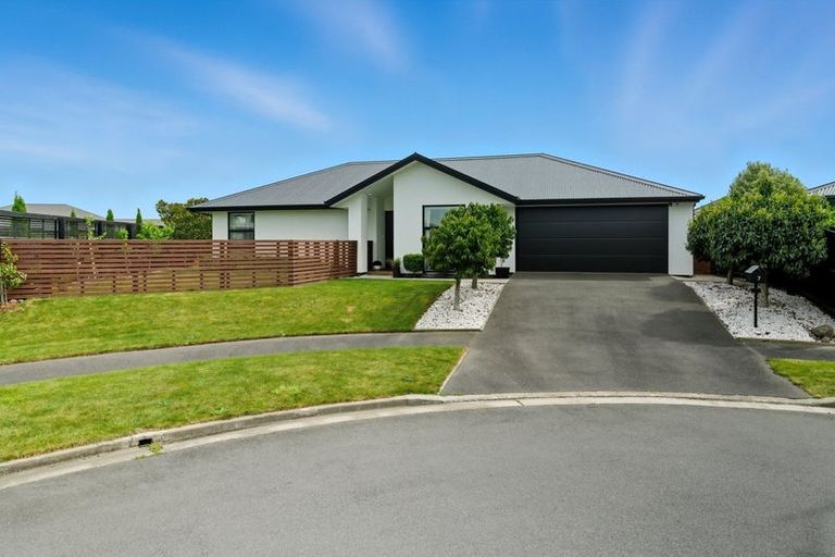 Photo of property in 7 Derek Anderson Place, Halswell, Christchurch, 8025