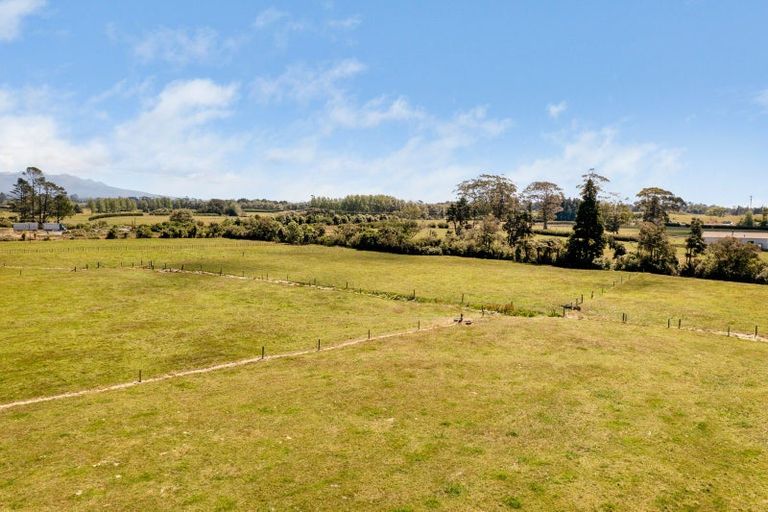 Photo of property in 39 Rugby Road, Tariki, 4388