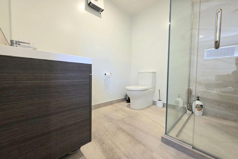 Photo of property in 15 Royal Oak Crescent, Holmes Hill, Oamaru, 9401