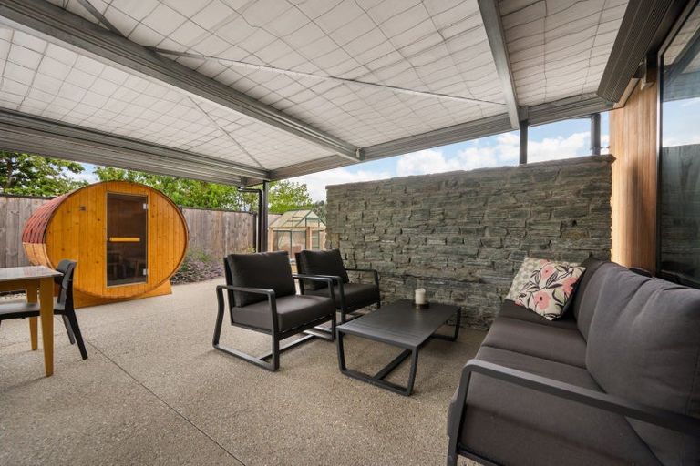 Photo of property in 83a Russell Street, Alexandra, 9320