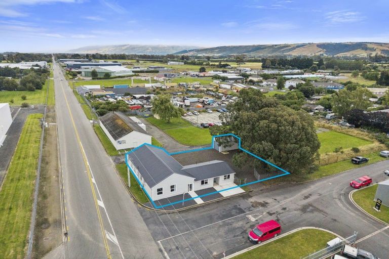 Photo of property in 205 Dukes Road North, Mosgiel, 9092