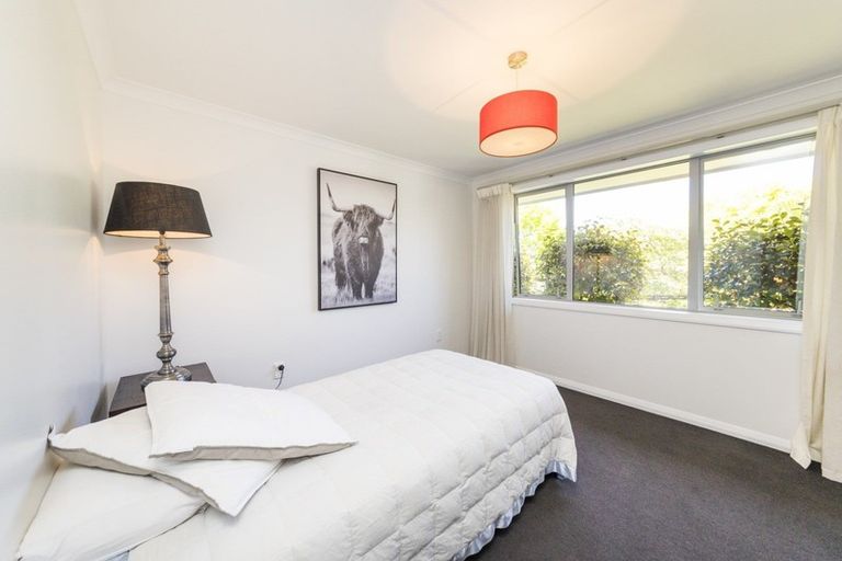 Photo of property in 34 Churchill Avenue, Hokowhitu, Palmerston North, 4410