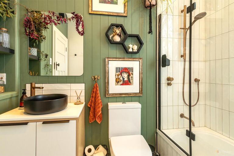 Photo of property in 51 Avenue Road, West End, Timaru, 7910