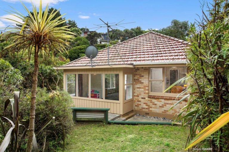 Photo of property in 6 Travers Street, Vogeltown, Wellington, 6021