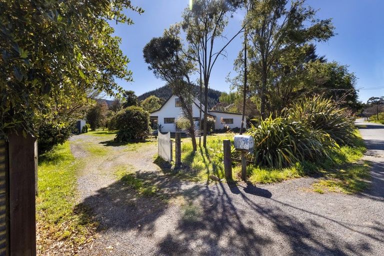 Photo of property in 42 Bush Road, Tuamarina, Blenheim, 7273