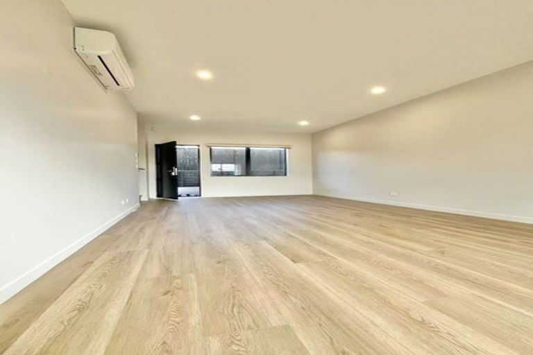 Photo of property in 4/29 Brandon Road, Glen Eden, Auckland, 0602