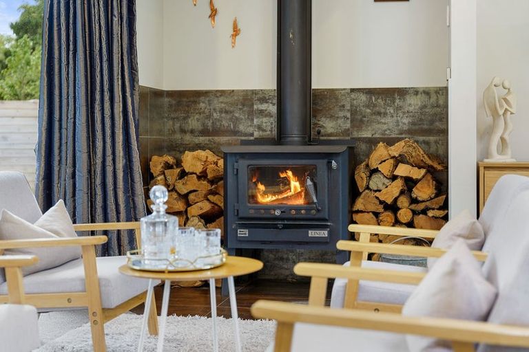 Photo of property in 150 Rangiuru Road, Otaki, 5512