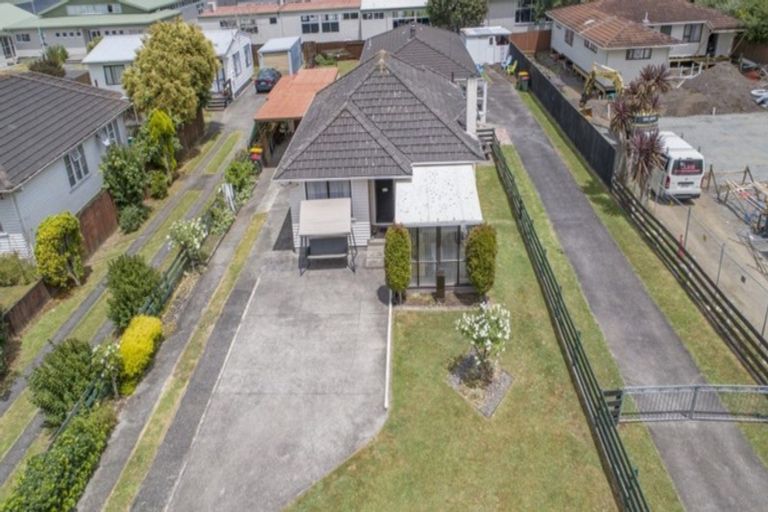 Photo of property in 1/14 Cosgrave Road, Papakura, 2110