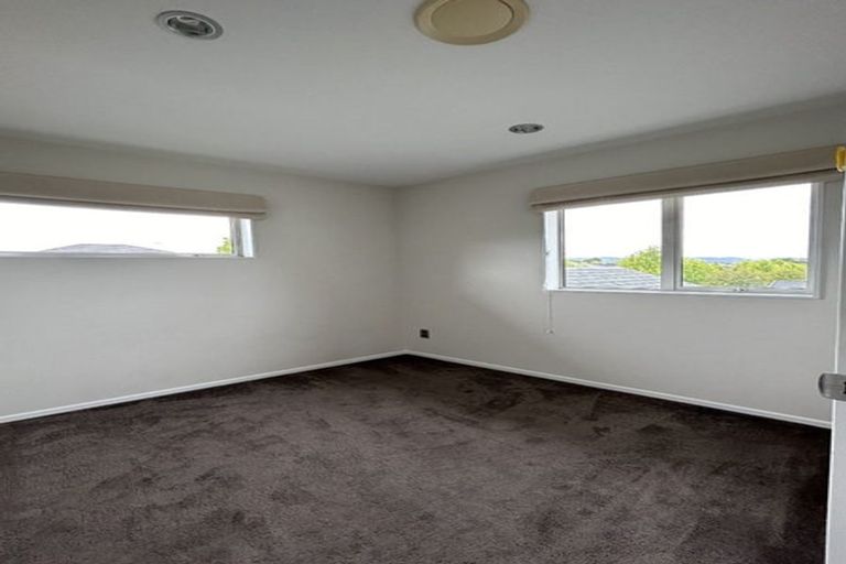 Photo of property in 67 Pickaberry Avenue, Karaka, Papakura, 2113