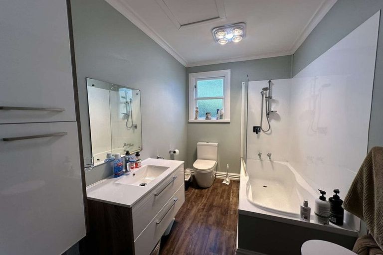 Photo of property in 128 Gladstone Road North, Mosgiel, 9024