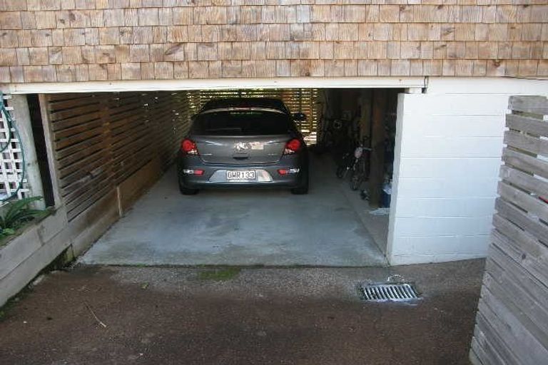 Photo of property in 73b Gowing Drive, Meadowbank, Auckland, 1072