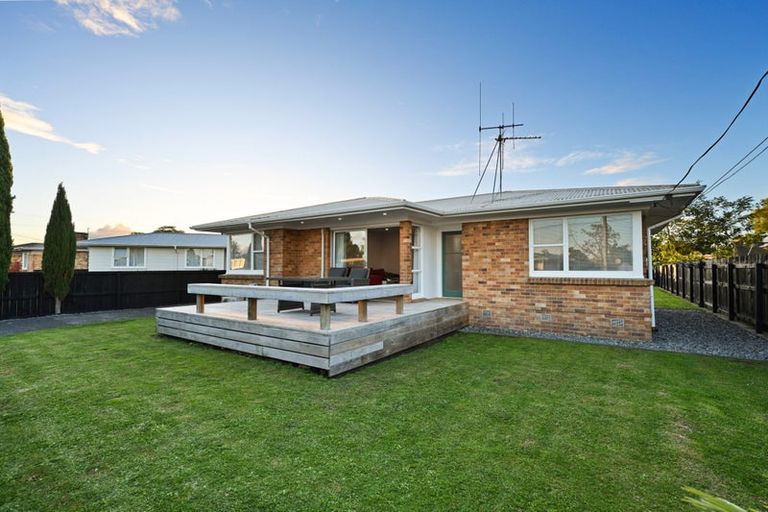 Photo of property in 36 Northolt Road, Fairview Downs, Hamilton, 3214