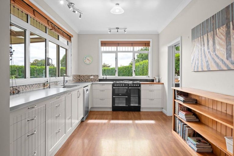 Photo of property in 15 Twin Oaks Drive, Tamahere, Hamilton, 3283