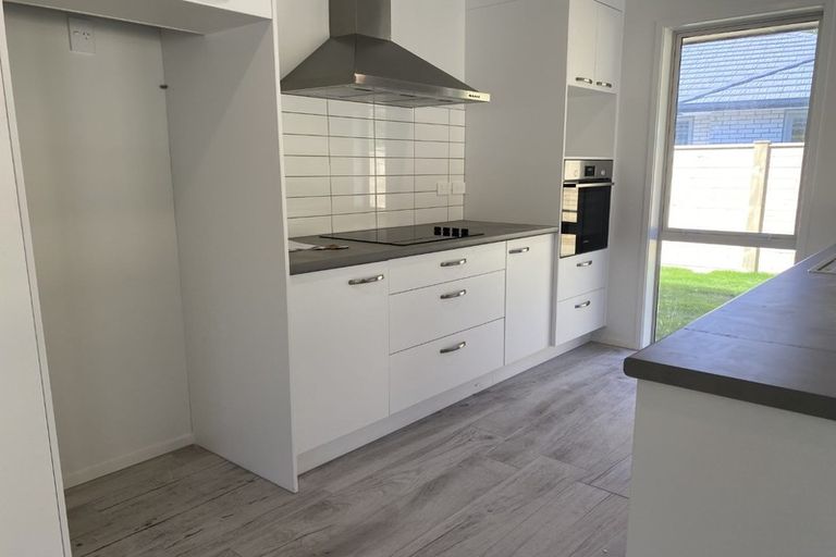 Photo of property in 38 Martingale Drive, Whitby, Porirua, 5024