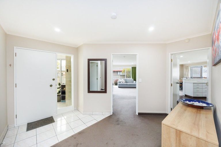 Photo of property in 34 Jefferson Crescent, Milson, Palmerston North, 4414