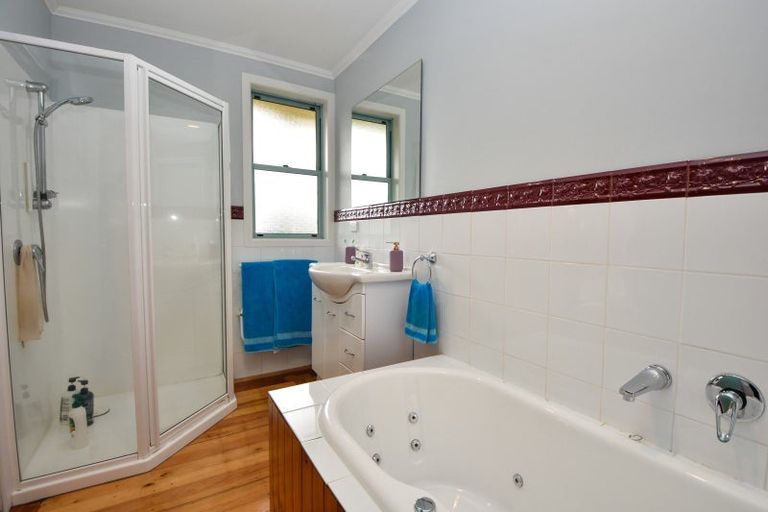 Photo of property in 26 Brooklyn Road, Carterton, 5713