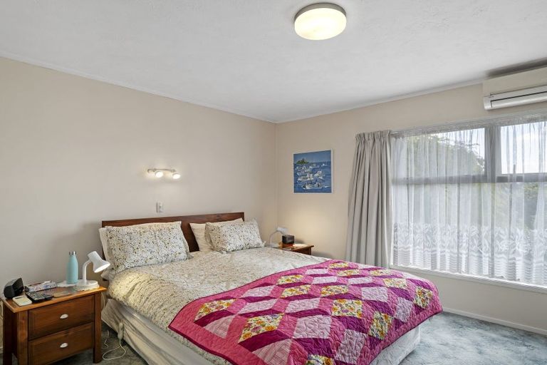 Photo of property in 1/9 Nigel Road, Browns Bay, Auckland, 0630