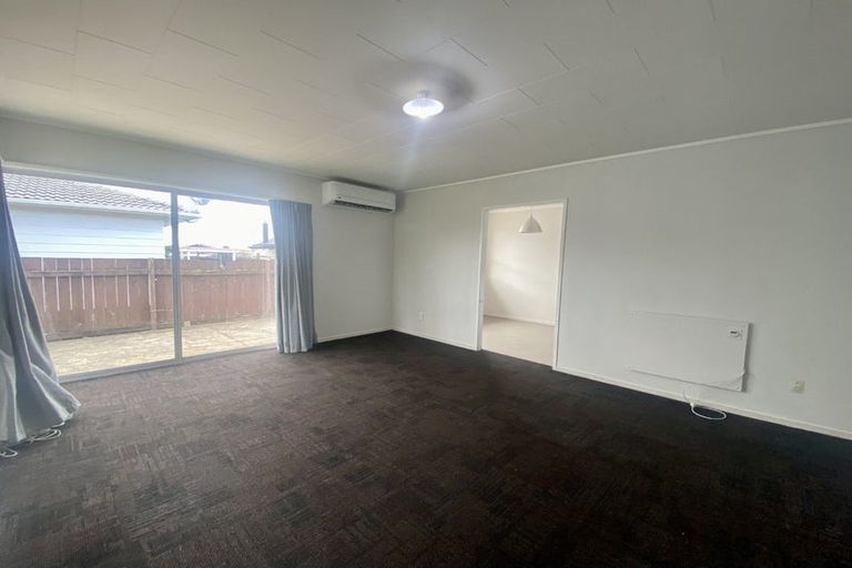 Photo of property in 52 Boundary Road, Clover Park, Auckland, 2019