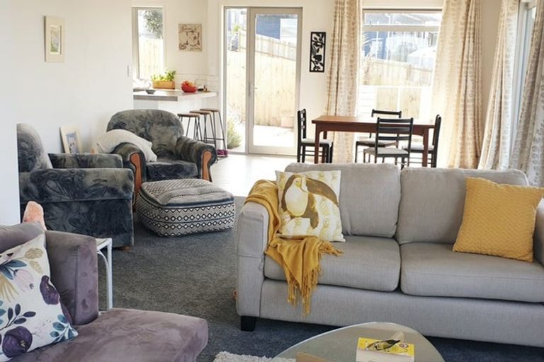 Photo of property in 6b Takahe Place, Mangawhai, 0505