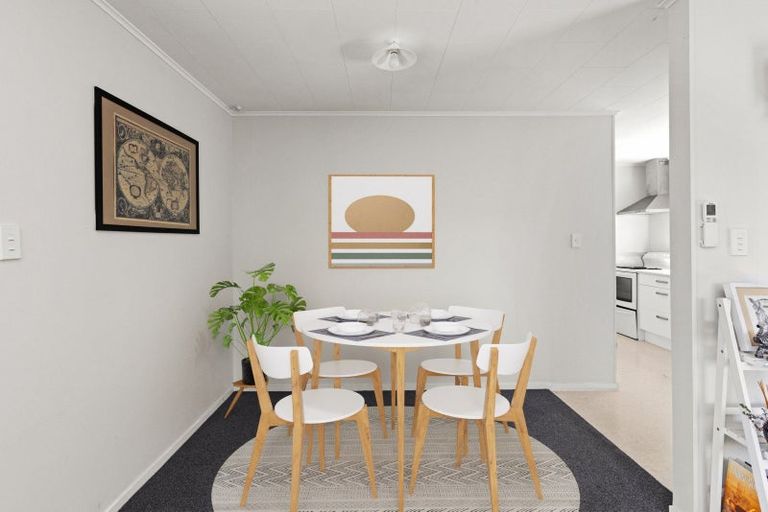 Photo of property in 52-56 Taradale Road, Marewa, Napier, 4110