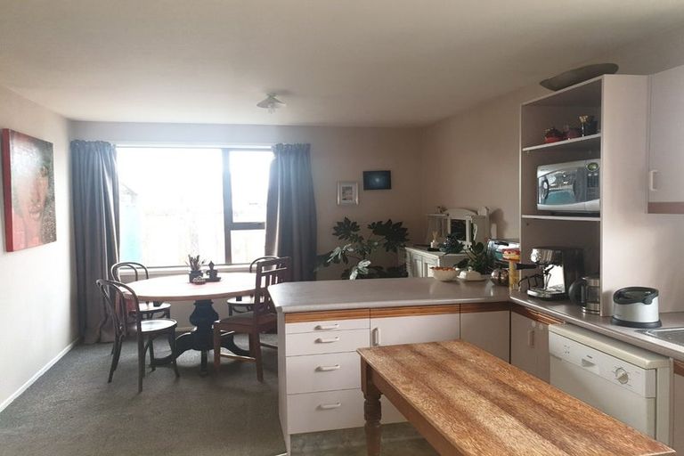 Photo of property in 12 Treffers Avenue, Rangiora, 7400