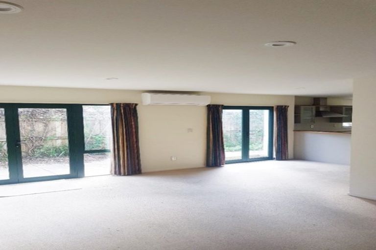 Photo of property in 7 Stoneyhurst Street, St Albans, Christchurch, 8014