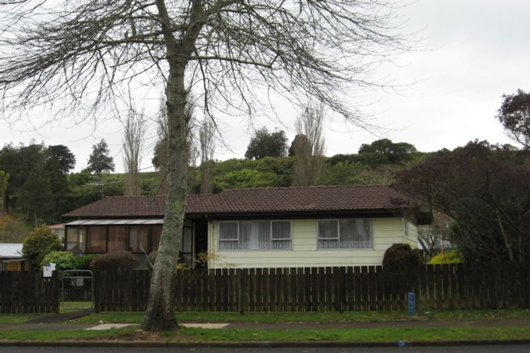 Photo of property in 24 Redcrest Avenue, Red Hill, Papakura, 2110