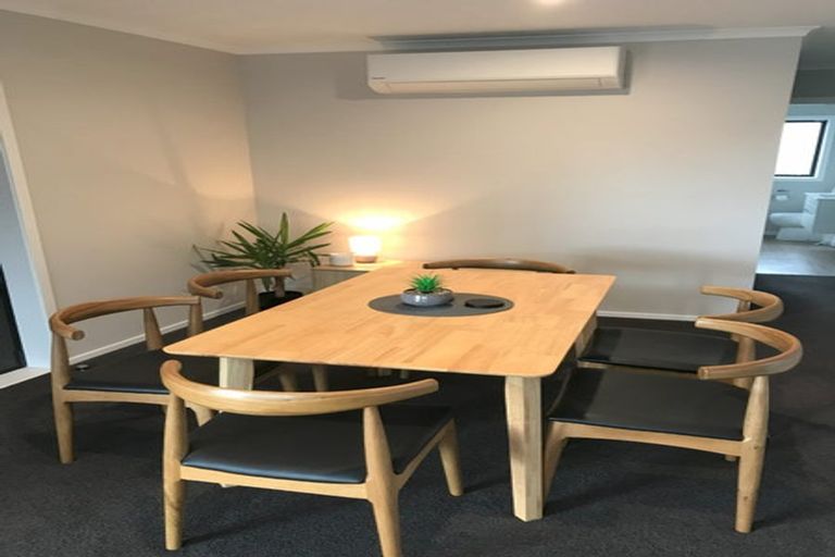 Photo of property in 12a Haydon Street, Roslyn, Palmerston North, 4414