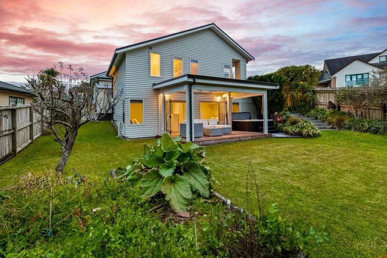 Photo of property in 2 Widdison Place, Albany, Auckland, 0632