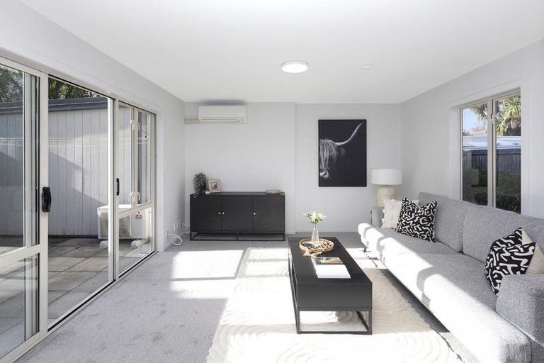 Photo of property in 2/34 Mona Vale Avenue, Riccarton, Christchurch, 8011