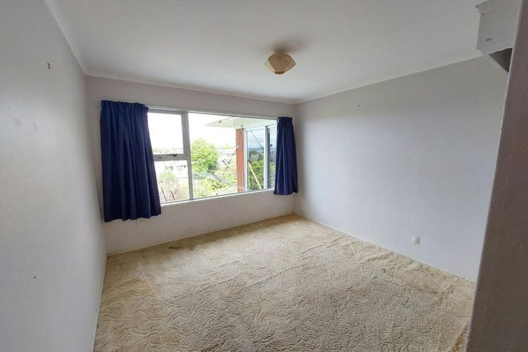 Photo of property in 11 Keegan Drive, Massey, Auckland, 0614