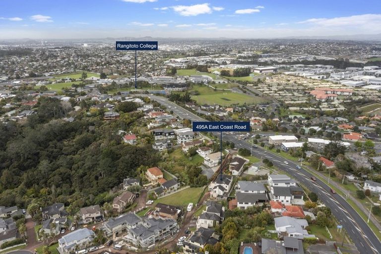 Photo of property in 495a East Coast Road, Murrays Bay, Auckland, 0630