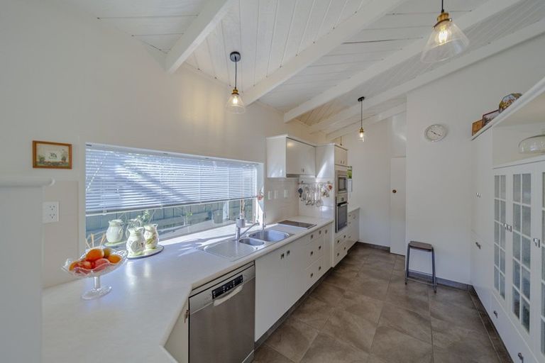 Photo of property in 13 Ngarimu Crescent, Taradale, Napier, 4112