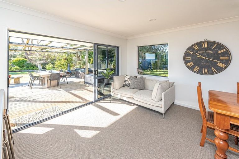 Photo of property in 163 Mount View Road, Bastia Hill, Whanganui, 4500