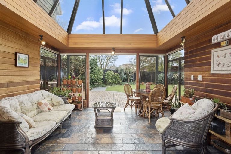 Photo of property in 23 San Rafael Place, Burnside, Christchurch, 8053