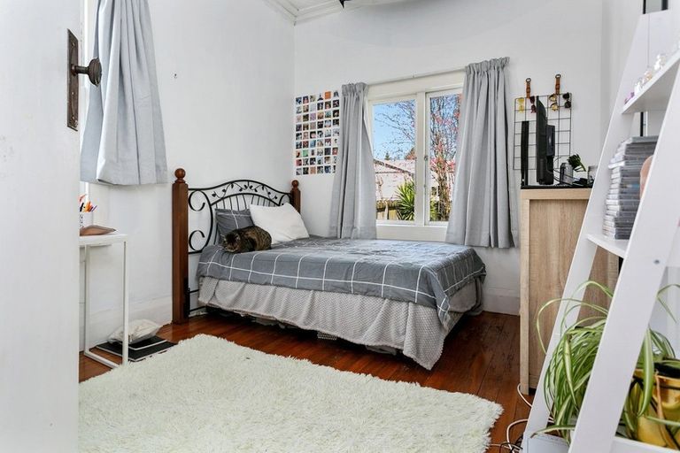 Photo of property in 2 Addison Street, Leamington, Cambridge, 3432