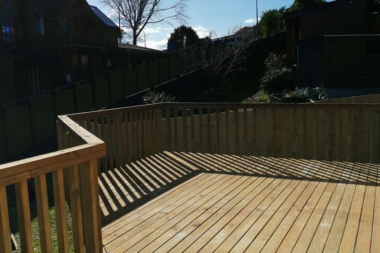 Photo of property in 1/95c Captain Scott Road, Glen Eden, Auckland, 0602