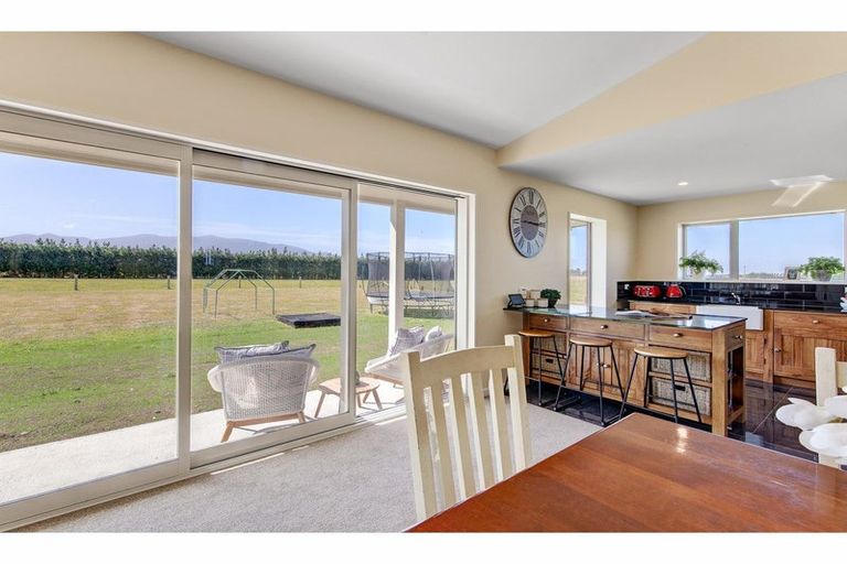 Photo of property in 382 Harmans Gorge Road, View Hill, Oxford, 7495