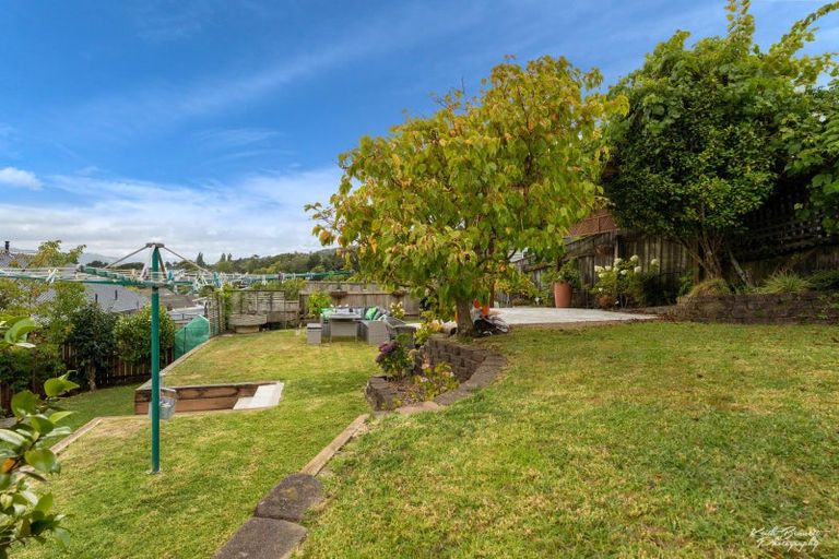 Photo of property in 8 Tapestry Grove, Silverstream, Upper Hutt, 5019