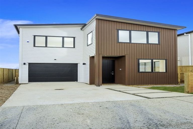 Photo of property in 60 Lusitano Drive, Karaka, Papakura, 2113