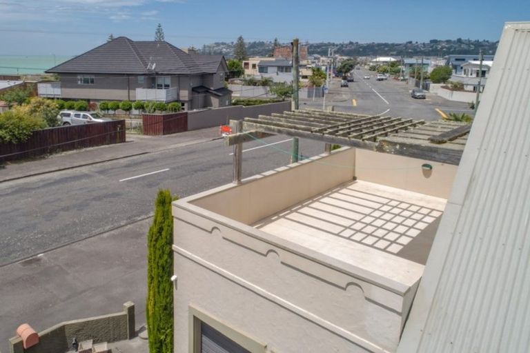 Photo of property in 68 Charles Street, Westshore, Napier, 4110