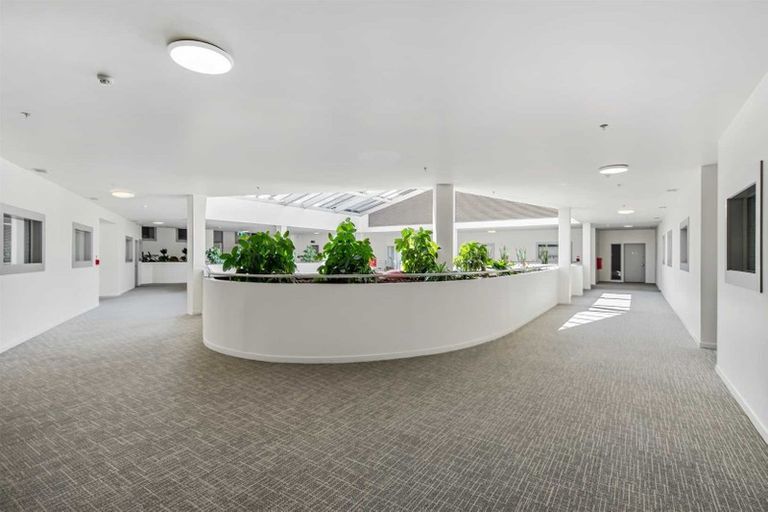 Photo of property in Stadium Garden Flats, 502/107 Thorndon Quay, Pipitea, Wellington, 6011