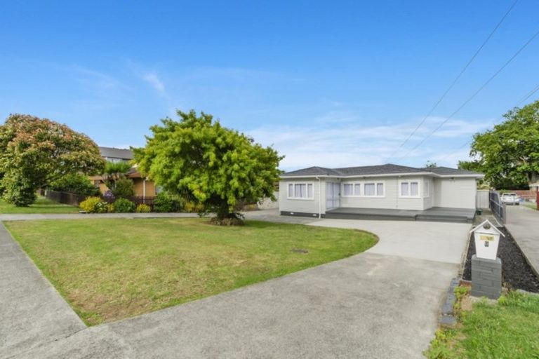 Photo of property in 9 Menary Street, Papakura, 2110