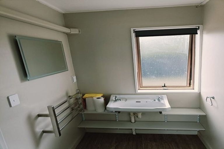 Photo of property in 1/382 Main Road North, Bay View, Napier, 4104