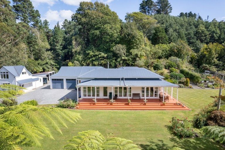 Photo of property in 158 Mangaone Road, Hautere, Otaki, 5582