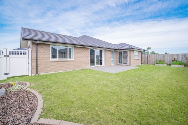 Photo of property in 14 Saxby Lane, Halswell, Christchurch, 8025