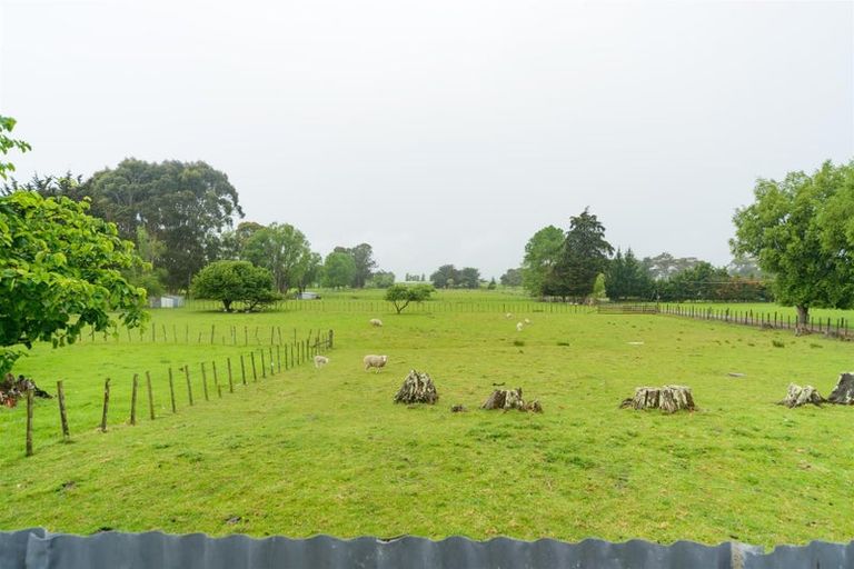 Photo of property in 77 Tutaenui Road, Marton, 4710